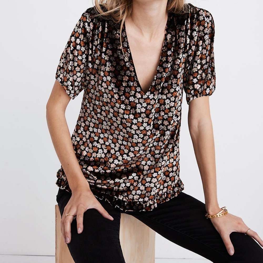 Madewell Velvet Tulip Ruffle Top in Petite Blooms